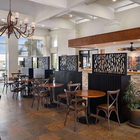 Ramada By Wyndham Tucson Hotel Ngoại thất bức ảnh