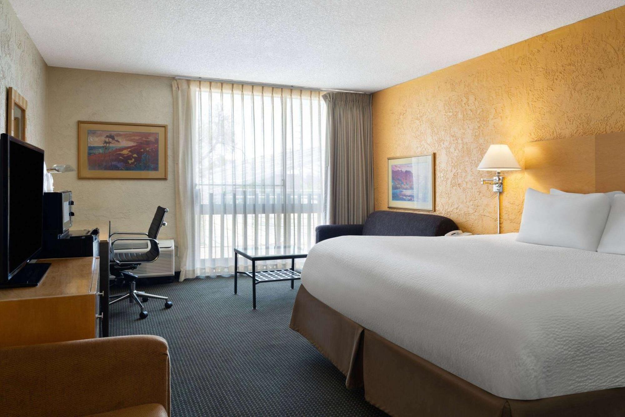 Ramada By Wyndham Tucson Hotel Ngoại thất bức ảnh