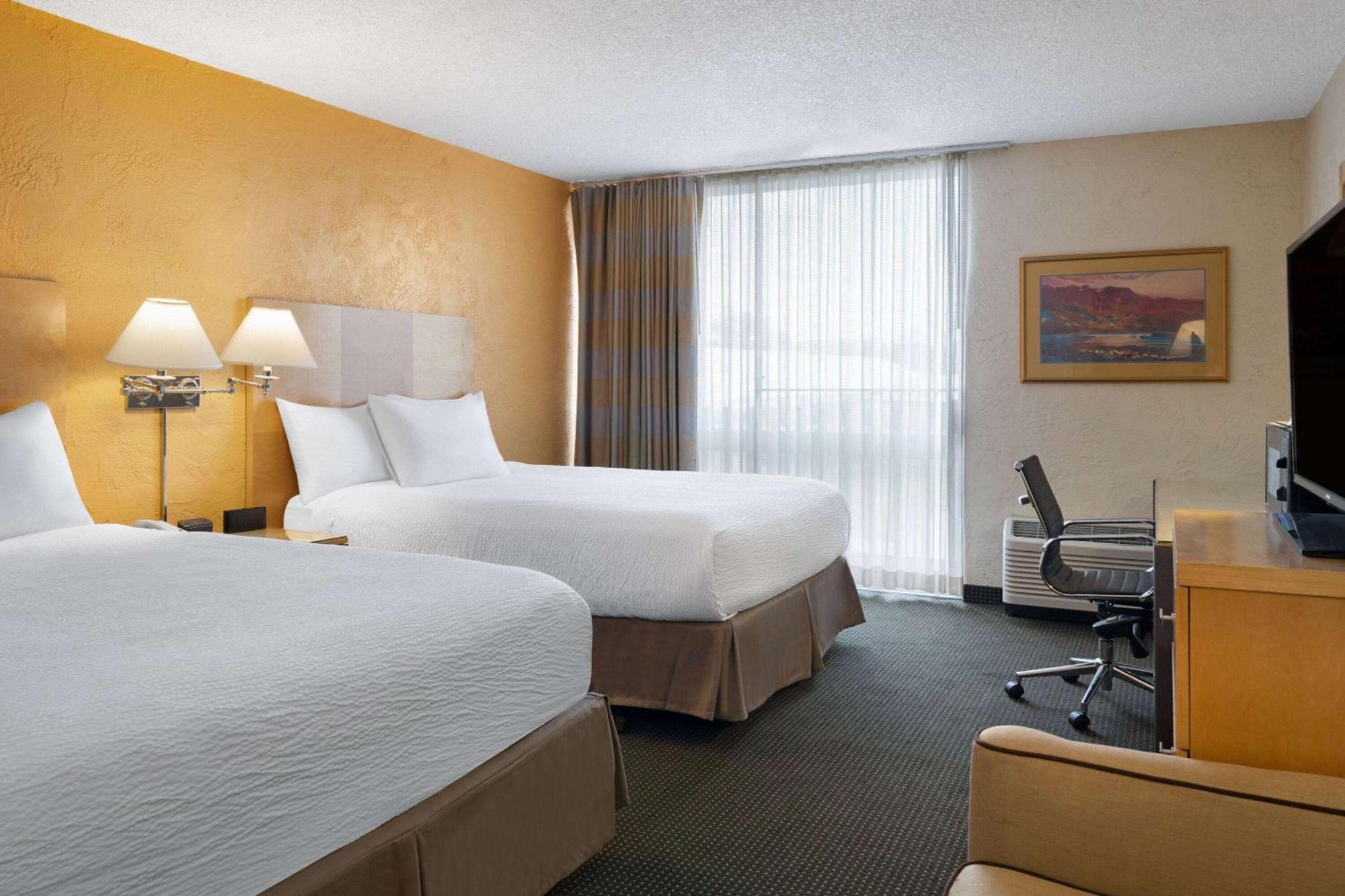 Ramada By Wyndham Tucson Hotel Ngoại thất bức ảnh