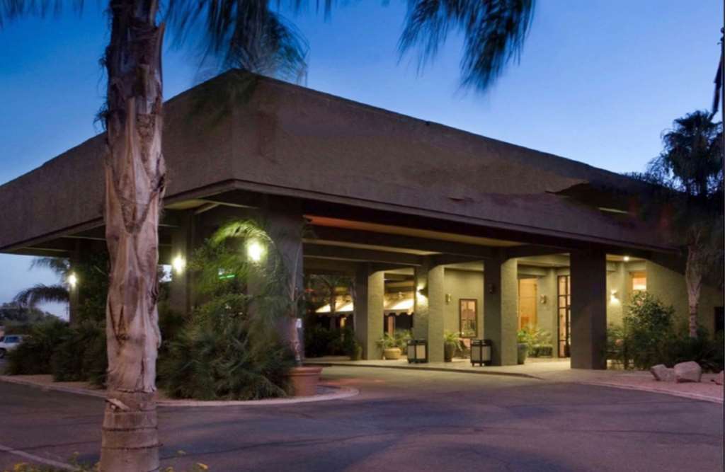 Ramada By Wyndham Tucson Hotel Ngoại thất bức ảnh